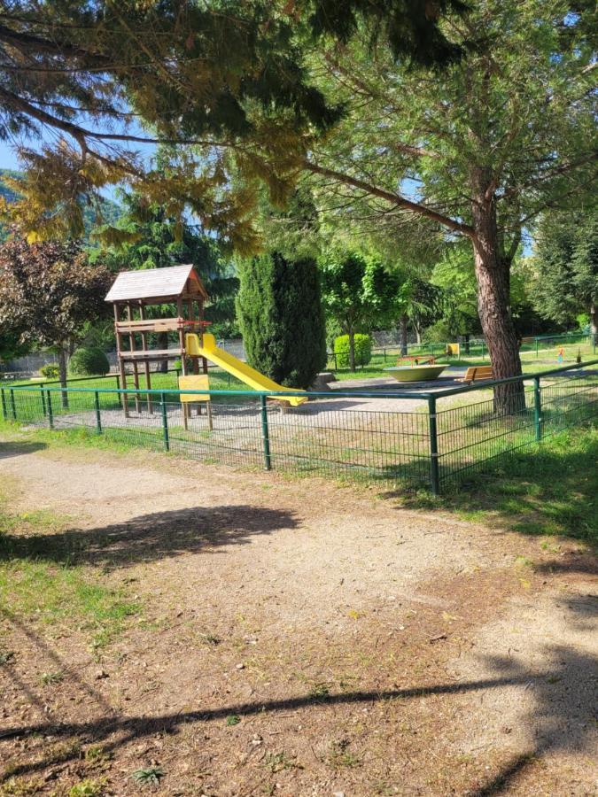 Appartement Ardeche Vallee De L'Ouveze Sans Exterieur Mais A Proximite De Parcs Flaviac ภายนอก รูปภาพ